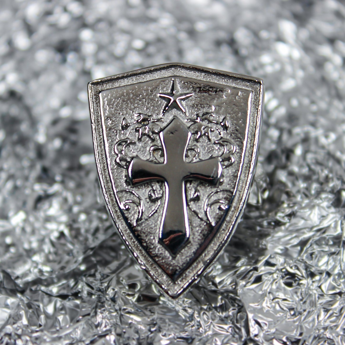 Vagabond Shield Ring
